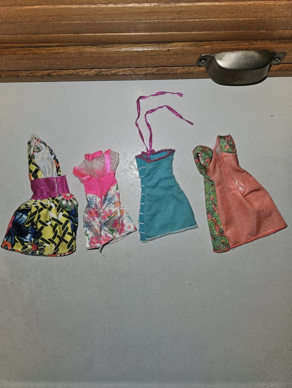 Barbie Toys 35 Barbie Fashion Doll Dress Lot 1 Poshmark barbie-toys-35-barbie-fashion-doll-dress-lot-1-poshmark